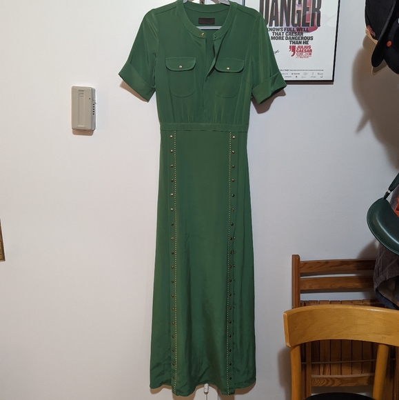 Jo No Fui Button Accent Shirt Sleeve Maxi Dress - Picture 2 of 11